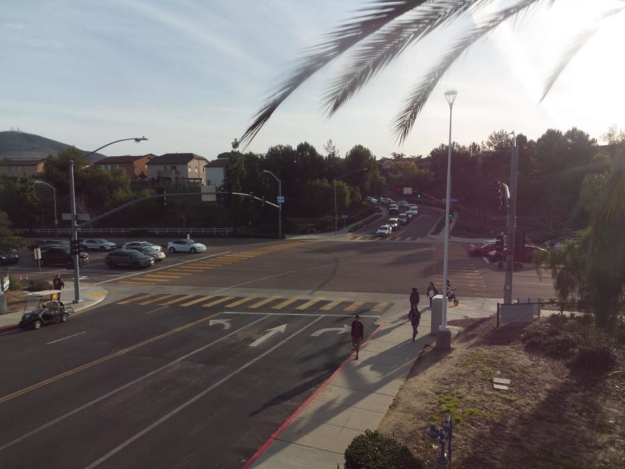 Front-of-school traffic poses hazard