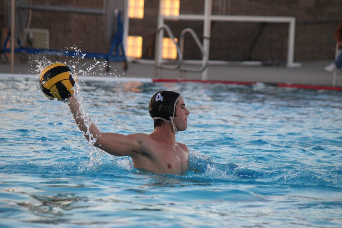 Boys water polo beats Francis Parker, 7-6