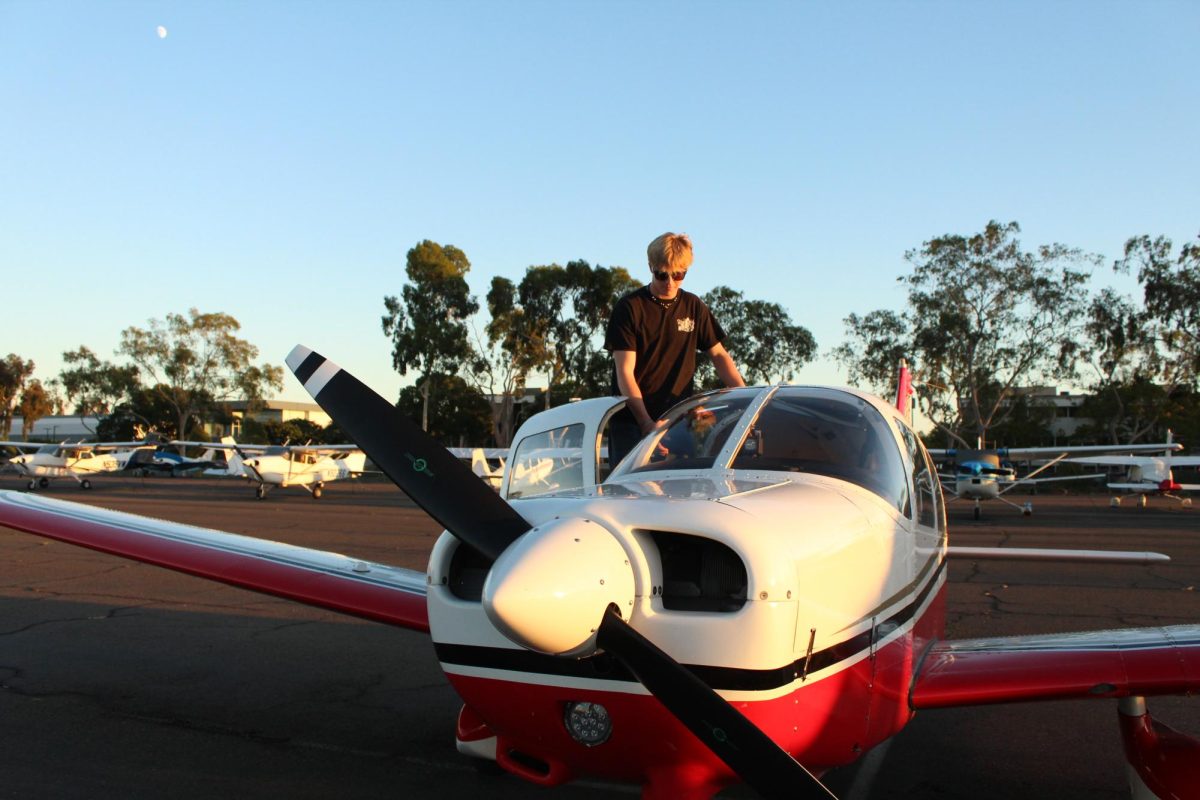 Knott, Padgett pursue careers in aviation