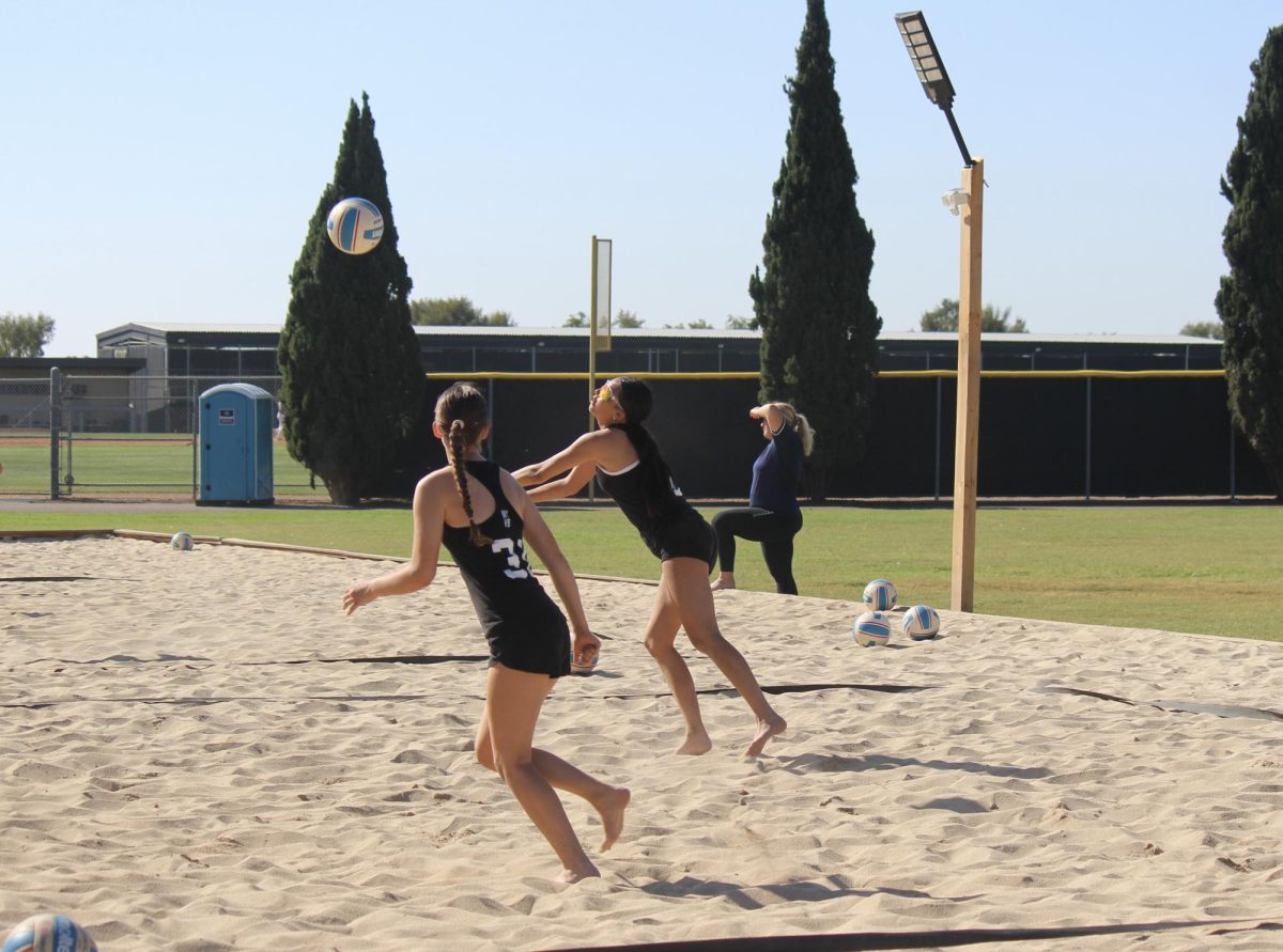 Huisa, Weiner debut as pair, defeat Del Norte